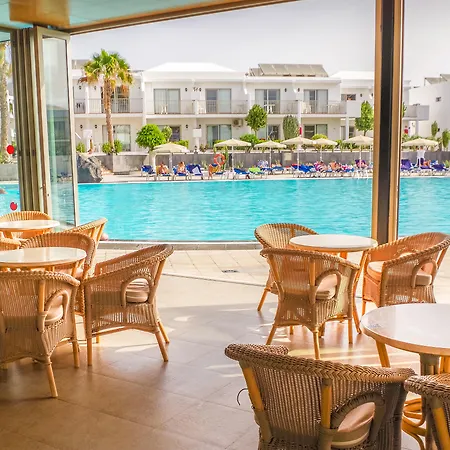 Apart Otel Floresta Puerto del Carmen (Lanzarote)