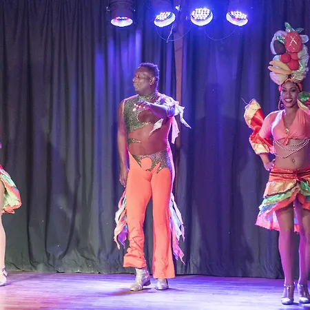 מלון דירות Floresta