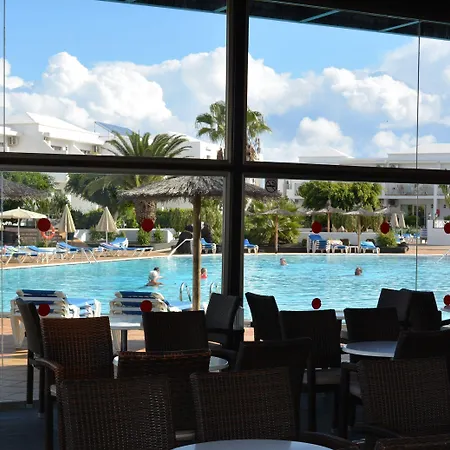 Floresta Apart Otel Puerto del Carmen (Lanzarote)