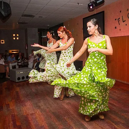 מלון דירות Floresta