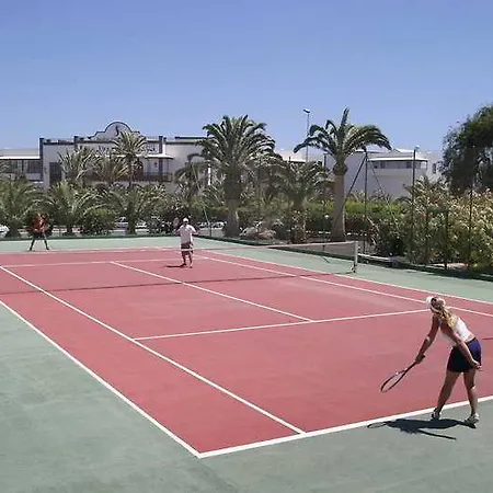 Floresta Aparthotel 3*