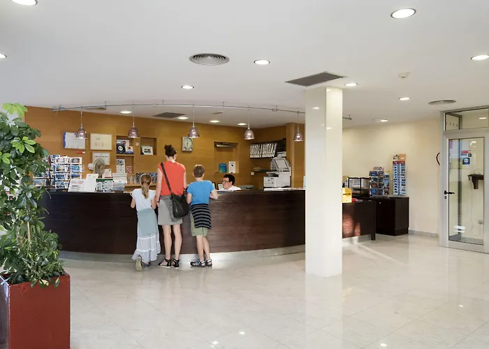 弗洛雷斯塔酒店 卡门港