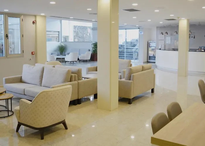 Aparthotel Floresta Puerto del Carmen (Lanzarote)